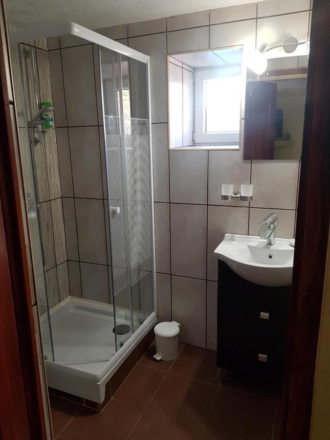 Anna Bella Apartman Гюла Екстериор снимка